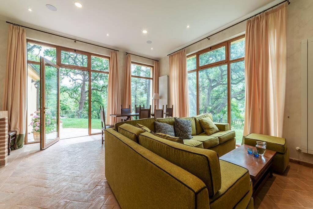 Villa Gina Umbria Luxury Retreat SantʼAnatolia di Narco Buitenkant foto