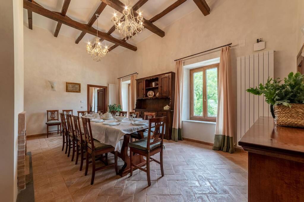 Villa Gina Umbria Luxury Retreat SantʼAnatolia di Narco Buitenkant foto